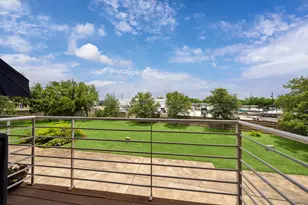 33 Lakewood Ln, Seabrook, TX 77586 - Photo 9