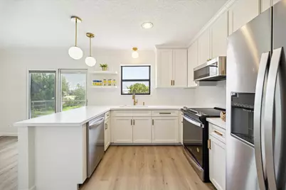 33 Lakewood Lane, Seabrook, TX 77586 - Photo 11