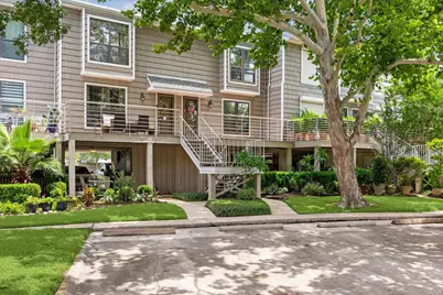 33 Lakewood Lane, Seabrook, TX 77586 - Photo 1