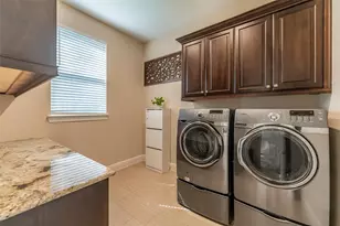 1006 Blossom Field Ln, Pinehurst, TX 77362 - Photo 45