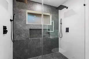 1107 Stonecrest Dr, Houston, TX 77018 - Photo 15