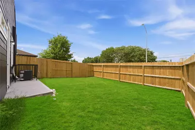 7900 Bowen Street #A-B, Houston, TX 77051 - Photo 25