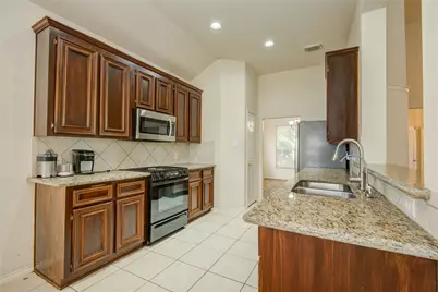 21718 Grand Hollow Lane, Katy, TX 77450 - Photo 9