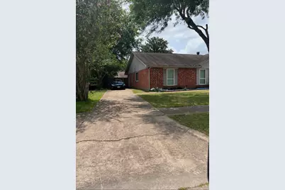 3775 Quiet Place Drive, Houston, TX 77082 - Photo 21