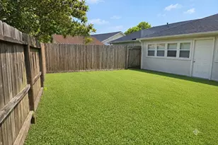 3775 Quiet Pl Dr, Houston, TX 77082 - Photo 19