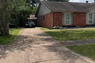 3775 Quiet Pl Dr, Houston, TX 77082 - Photo 21