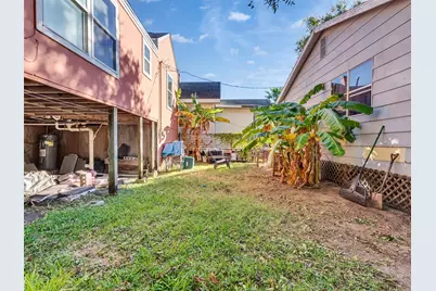 4323 Avenue R 1/2, Galveston, TX 77550 - Photo 21