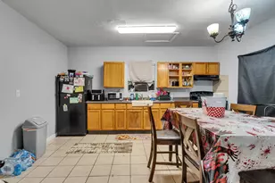 4323 Ave R 1/2, Galveston, TX 77550 - Photo 7