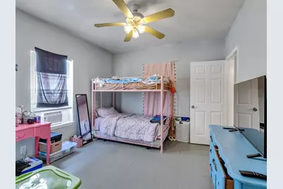 4323 Avenue R 1/2, Galveston, TX 77550 - Photo 17