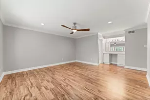 13346 Trail Hollow Dr, Houston, TX 77079 - Photo 19