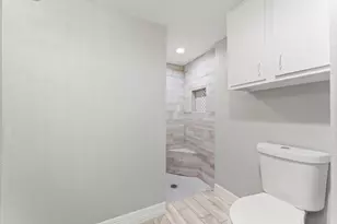 13346 Trail Hollow Dr, Houston, TX 77079 - Photo 13