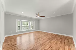 13346 Trail Hollow Dr, Houston, TX 77079 - Photo 17