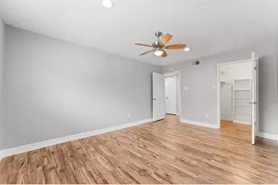 13346 Trail Hollow Drive #3346, Houston, TX 77079 - Photo 25
