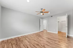 13346 Trail Hollow Dr, Houston, TX 77079 - Photo 25