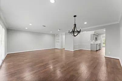 13346 Trail Hollow Drive #3346, Houston, TX 77079 - Photo 11