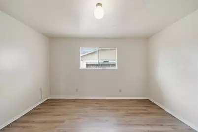 4506 Jamaica Lane, Pasadena, TX 77505 - Photo 9