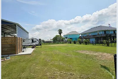 915 W Verdia Drive, Port Bolivar, TX 77650 - Photo 1