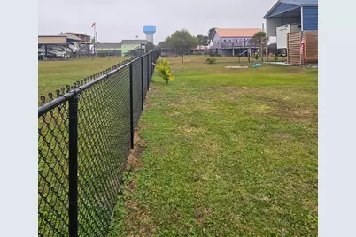 915 W Verdia Drive, Port Bolivar, TX 77650 - Photo 5