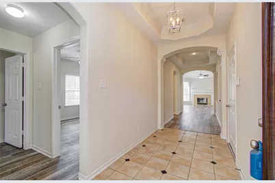226 Elana Lane, Stafford, TX 77477 - Photo 5