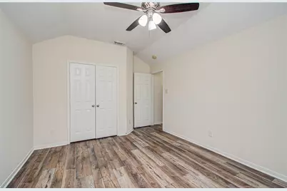 226 Elana Lane, Stafford, TX 77477 - Photo 17