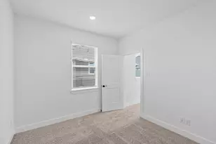 7643 Swooping Swallow Ln, Katy, TX 77493 - Photo 17