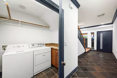1119 Saint Charles Street, Houston, TX 77003 - Photo 13