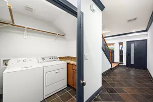 1119 St Charles St, Houston, TX 77003 - Photo 13