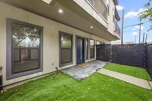 1119 St Charles St, Houston, TX 77003 - Photo 27