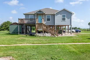 10513 Gulfway Dr S, Port Arthur, TX 77655 - Photo 1