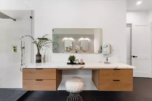 8102 Montridge Dr, Houston, TX 77055 - Photo 19