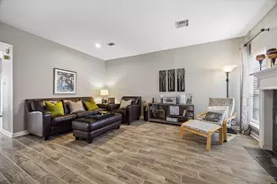 3300 Bellefontaine St, Houston, TX 77025 - Photo 3