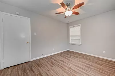 4203 Tavenor Lane, Houston, TX 77047 - Photo 9