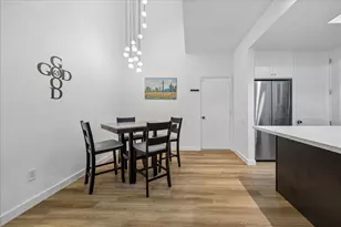 7350 Kirby Dr, Houston, TX 77030 - Photo 11