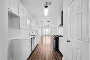 8135 Chateau St, Houston, TX 77028 - Photo 5