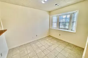 10910 Olivewood Dr, Houston, TX 77089 - Photo 7