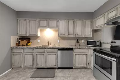 2202 Papoose Trail, Crosby, TX 77532 - Photo 13