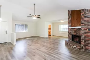 10810 Gusty Winds Ct, Houston, TX 77064 - Photo 5