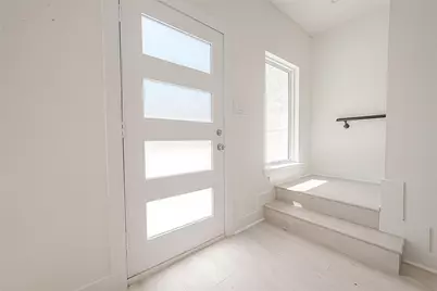 4135 Mallow St Unit B, Houston, TX 77051 - Photo 3