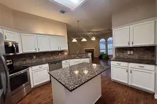 711 W Clady Dr, Spring, TX 77386 - Photo 5