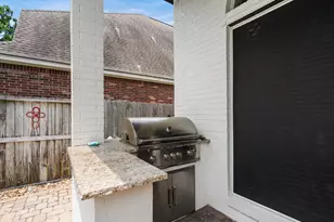 5910 Center Ct Dr, Spring, TX 77379 - Photo 37