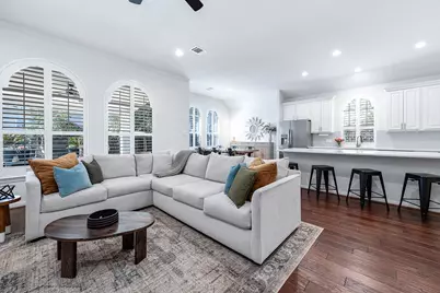 7 Hadlock Place, The Woodlands, TX 77389 - Photo 11