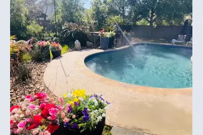 7 Hadlock Place, The Woodlands, TX 77389 - Photo 3