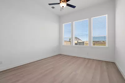 4730 Shelby Shore Drive, Texas City, TX 77591 - Photo 27