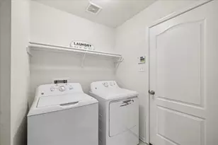 2542 White Bluff Ln, Houston, TX 77038 - Photo 19