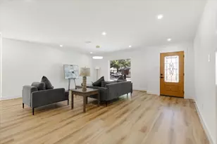 9603 Emnora Ln, Houston, TX 77080 - Photo 3