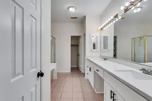 4510 Chestnut Meadow Dr, Sugar Land, TX 77479 - Photo 23