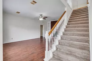 4510 Chestnut Meadow Dr, Sugar Land, TX 77479 - Photo 17