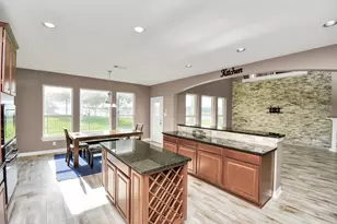 9511 Emerald Lakes Dr, Rosharon, TX 77583 - Photo 15