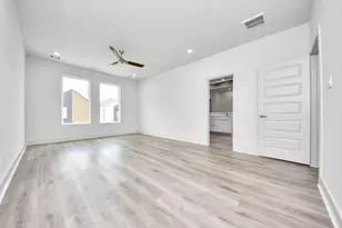 13106 Moncloa Dr, Houston, TX 77044 - Photo 15