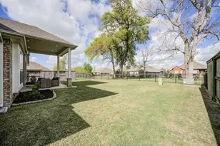 219 Bentwater Ln, Clute, TX 77531 - Photo 49